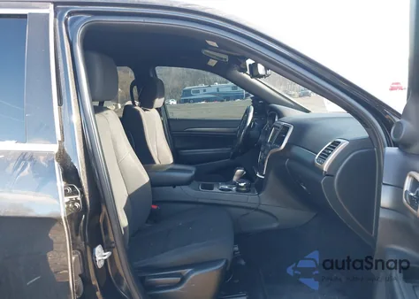 2016 Jeep Grand Cherokee Laredo from USA, damaged, VIN 1C4RJFAG7GC324347